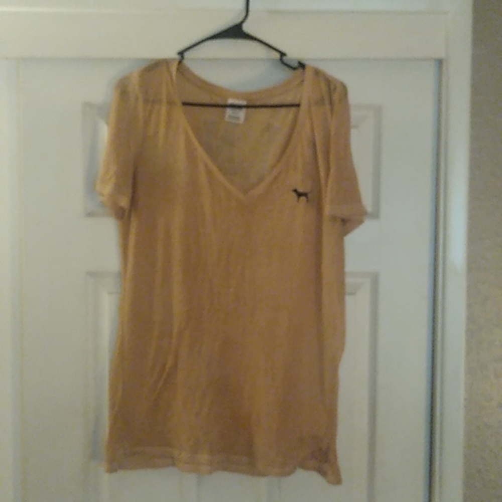 Vs PINK T-shirt